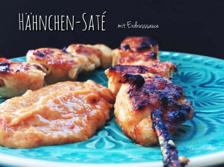 Saté-Spieße: Asiatische Hähnchenspieße mit Chili-Erdnuss-Dip