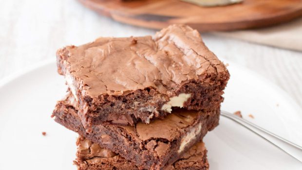 Nuss-Nougat-Brownies