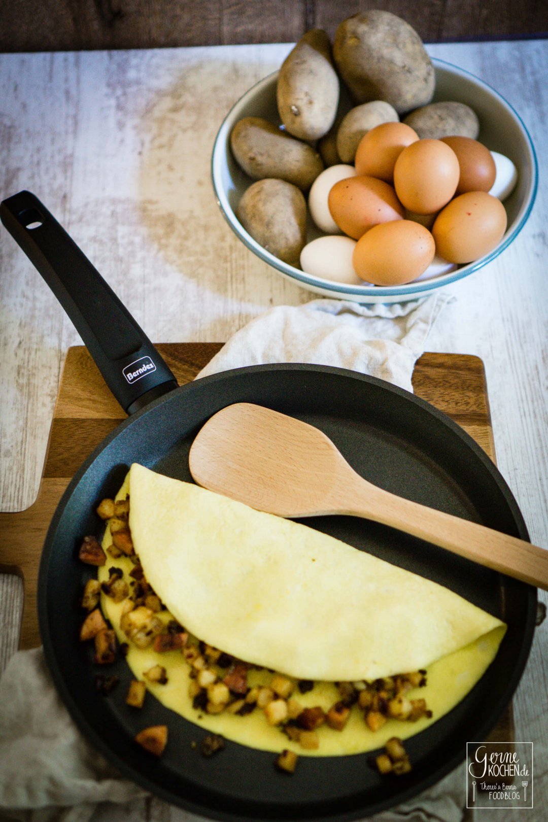 Rezept: Sauerländer Omelette mit Pumpernickel - Gernekochen.de