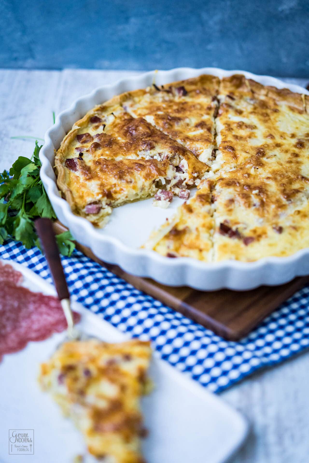 Rezept: Quiche Lorraine mit Salami - gernekochen.de