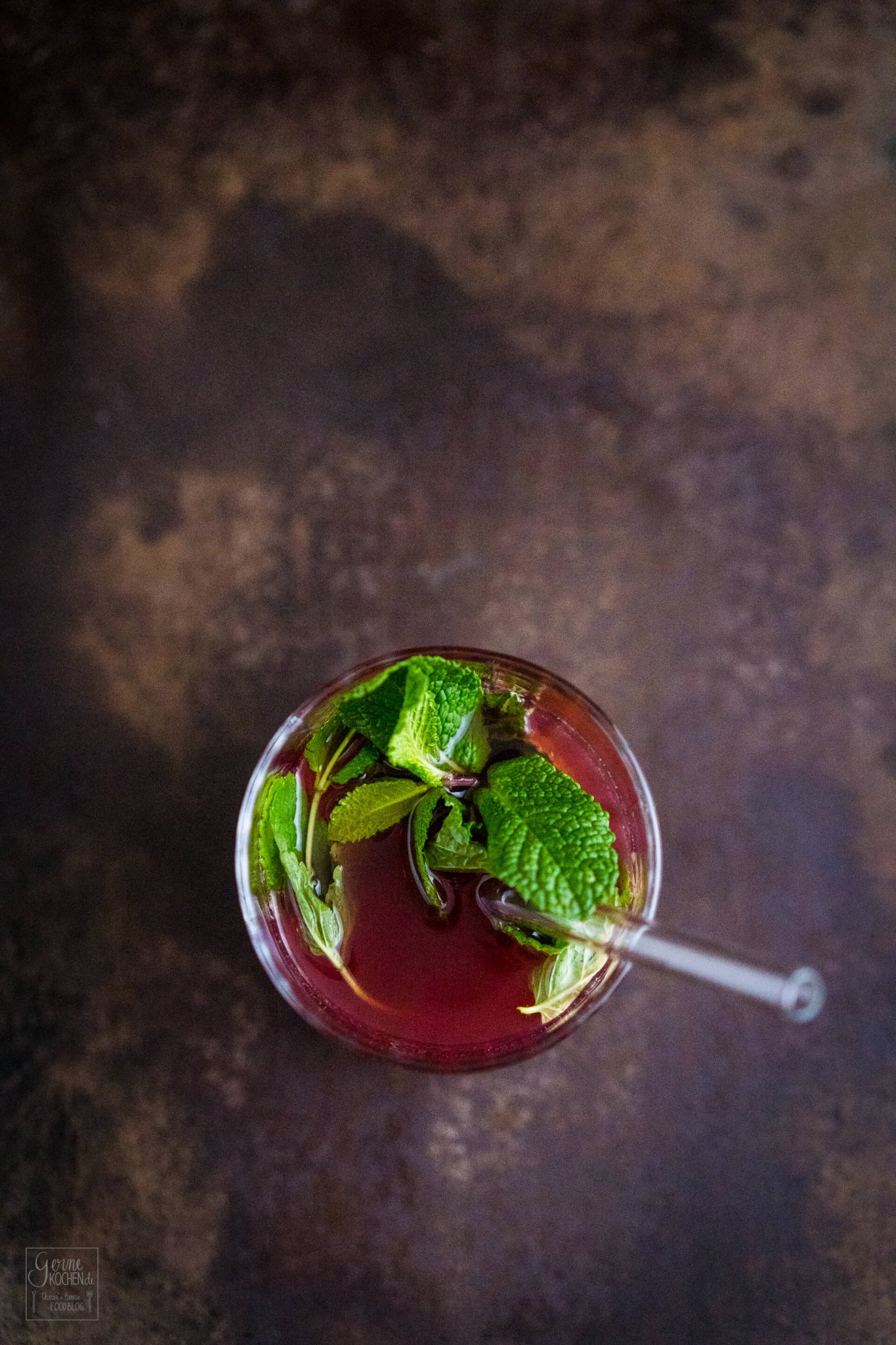 Rezept: Kirsch-Apfel-Tonic - Alkoholfreier Cocktail