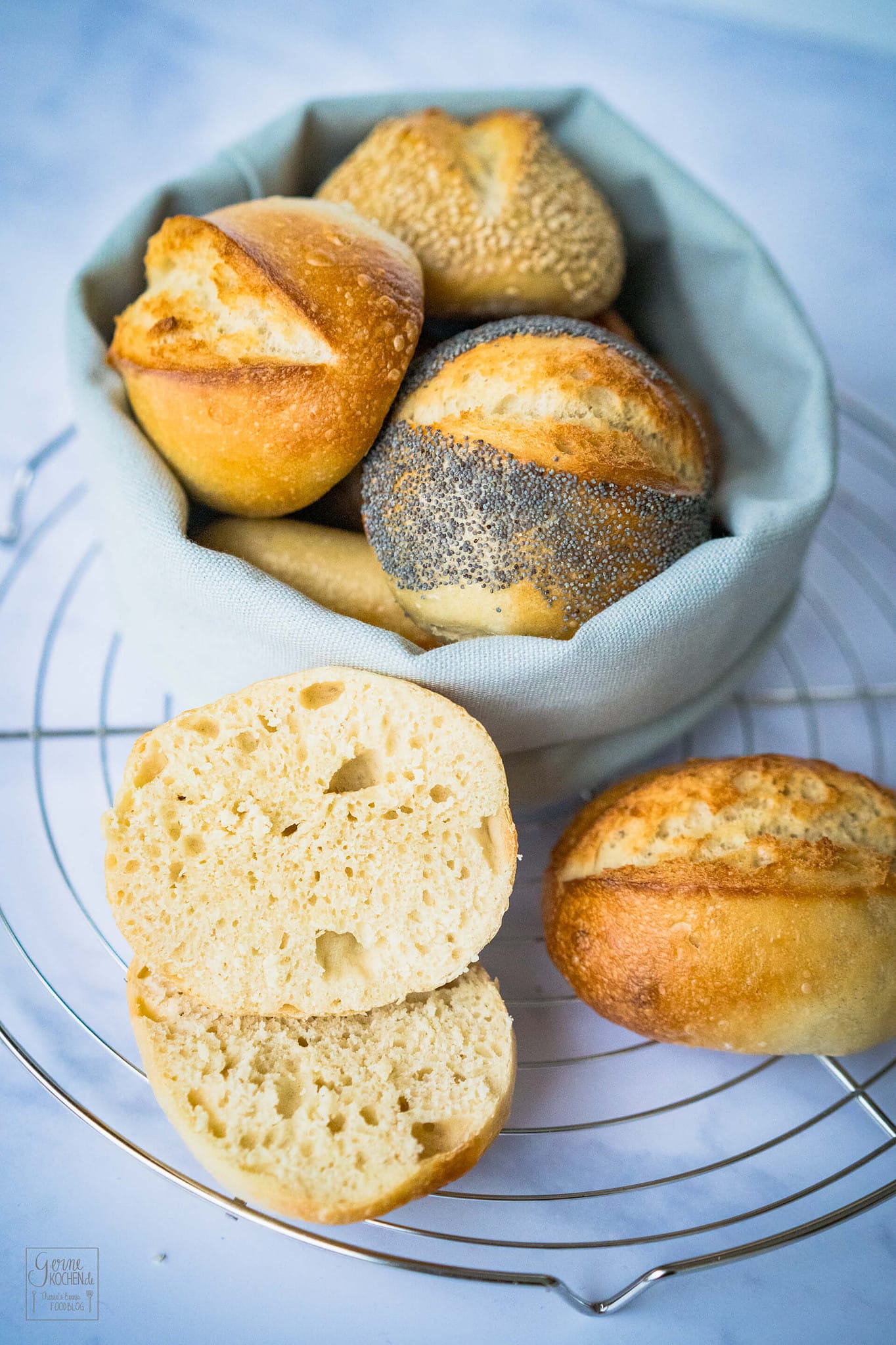 Rezept: Sonntagsbrötchen - ohne großen Aufwand - Gernekochen.de Rezept: Sonntagsbrötchen - ohne großen Aufwand - Gernekochen.de