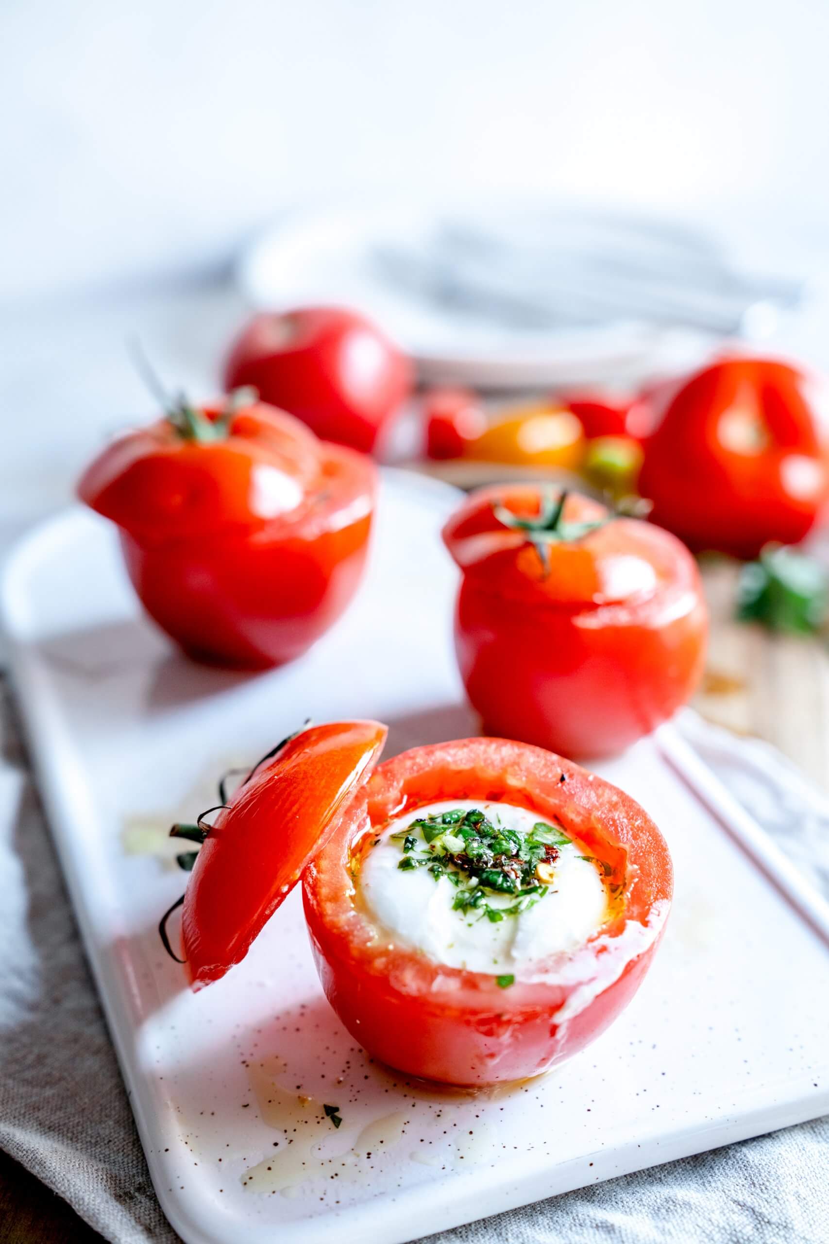 Gefüllte Tomaten – mit Mozzarella