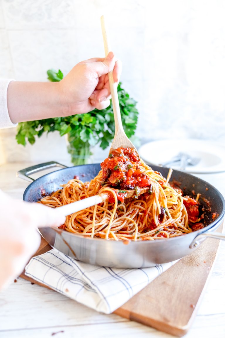 Spaghetti Puttanesca – schnelle und einfache Pasta