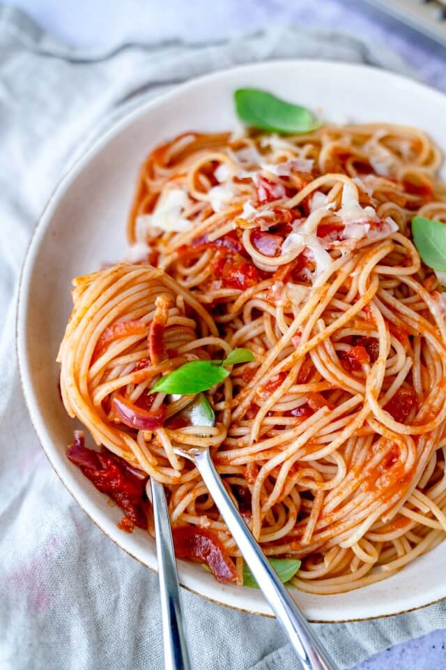 Pasta Amatriciana Rezept von Gernekochen.de