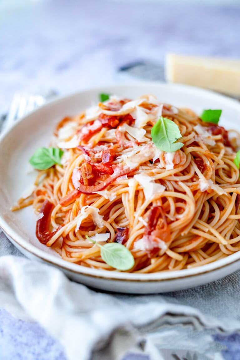 Pasta Amatriciana - Rezept von Gernekochen.de Pasta Amatriciana - Rezept von Gernekochen.de