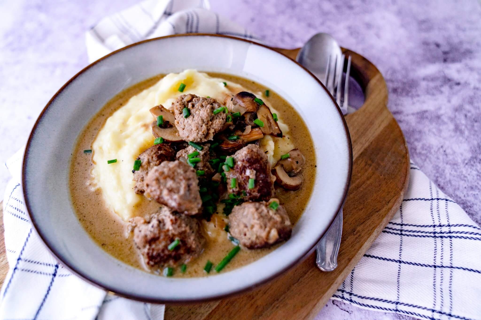 Einfache Hackbällchen - Rezept von Gernekochen.de