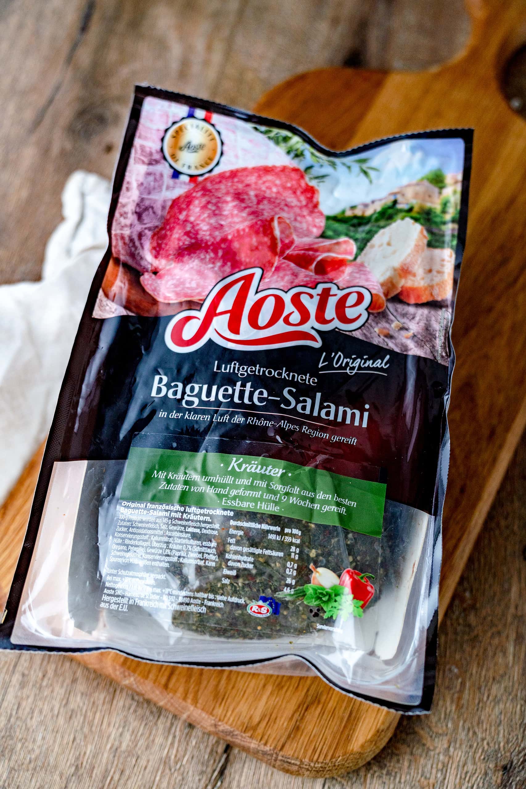 Kräuter Baguette-Salami