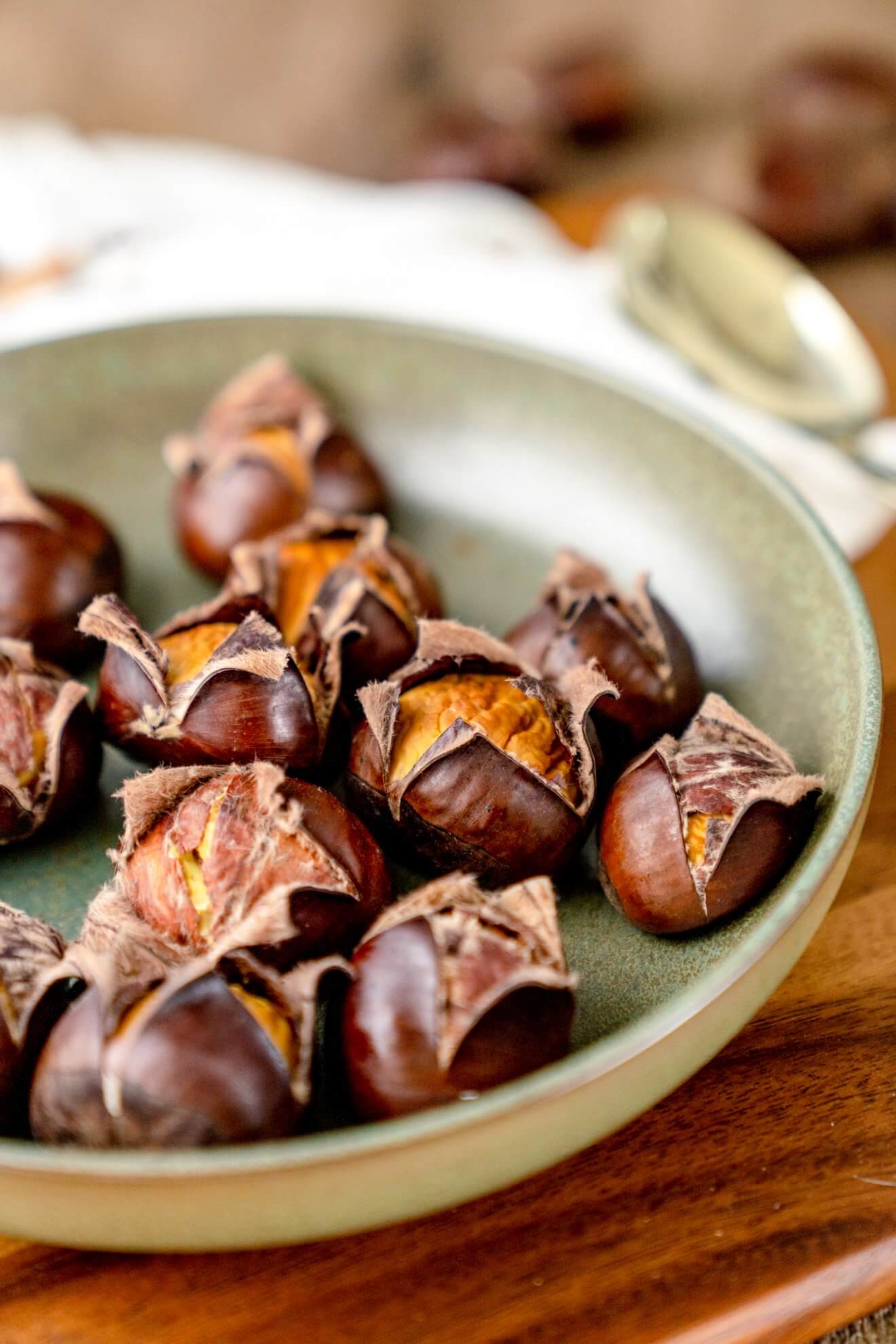 Heiße Maronen aus dem Airfryer - Rezept von Gernekochen.de