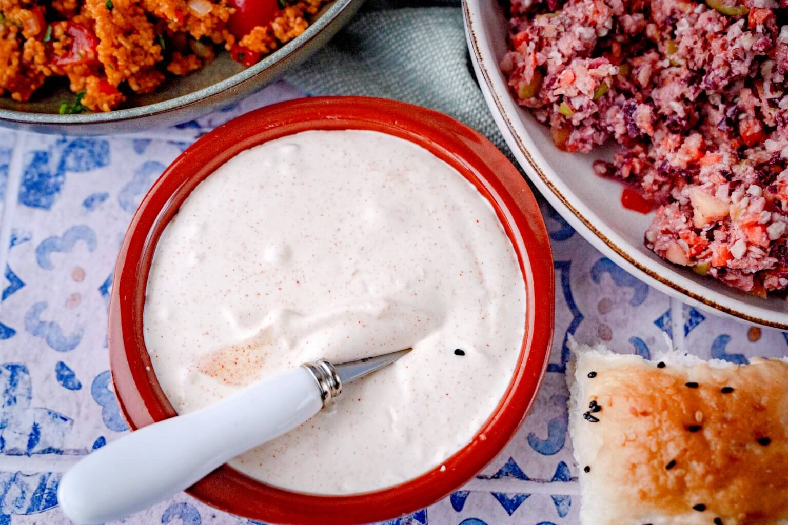 Die einfachste Knoblauchcreme Rezept Thermomix und ohne
