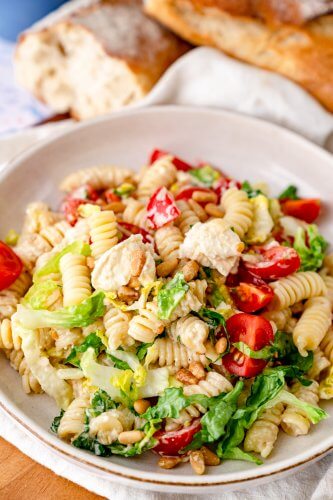 Probiere unseren Caesar Nudelsalat!