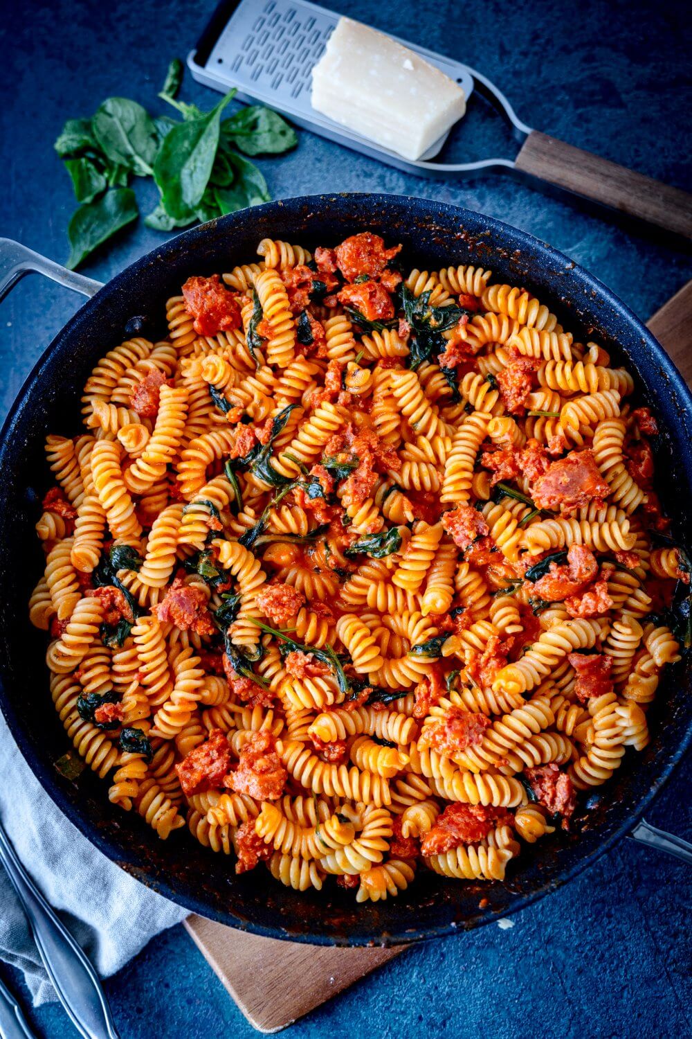 Salsiccia Pasta ist ein super Gericht, das man auch zwei Tage essen kann.