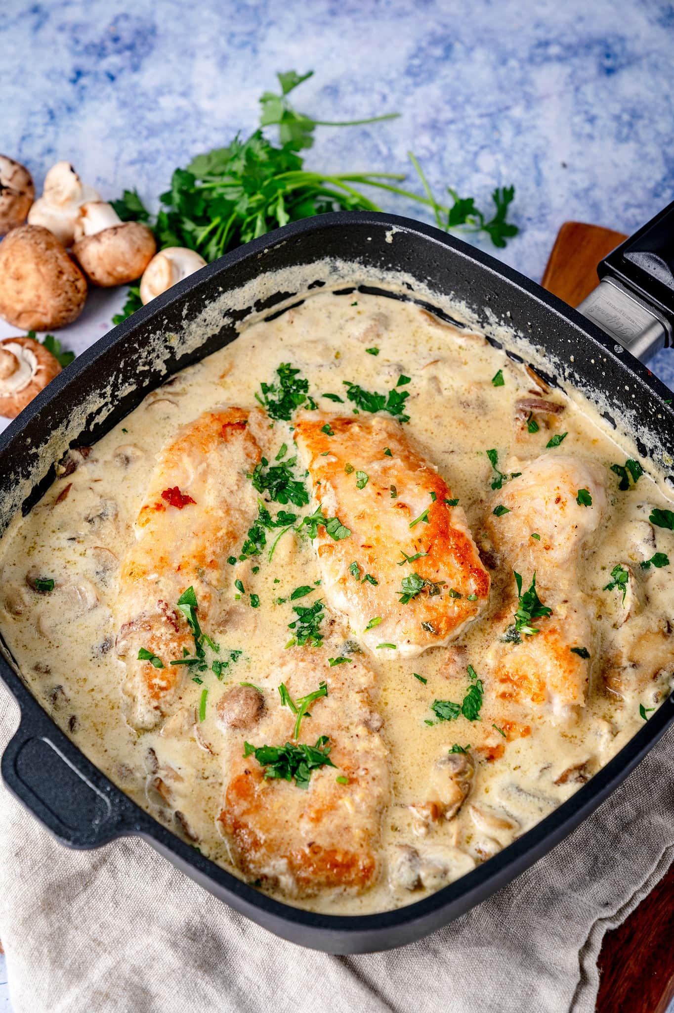 Pilz-Sahne-Hähnchen - Rezept von Gernekochen.de