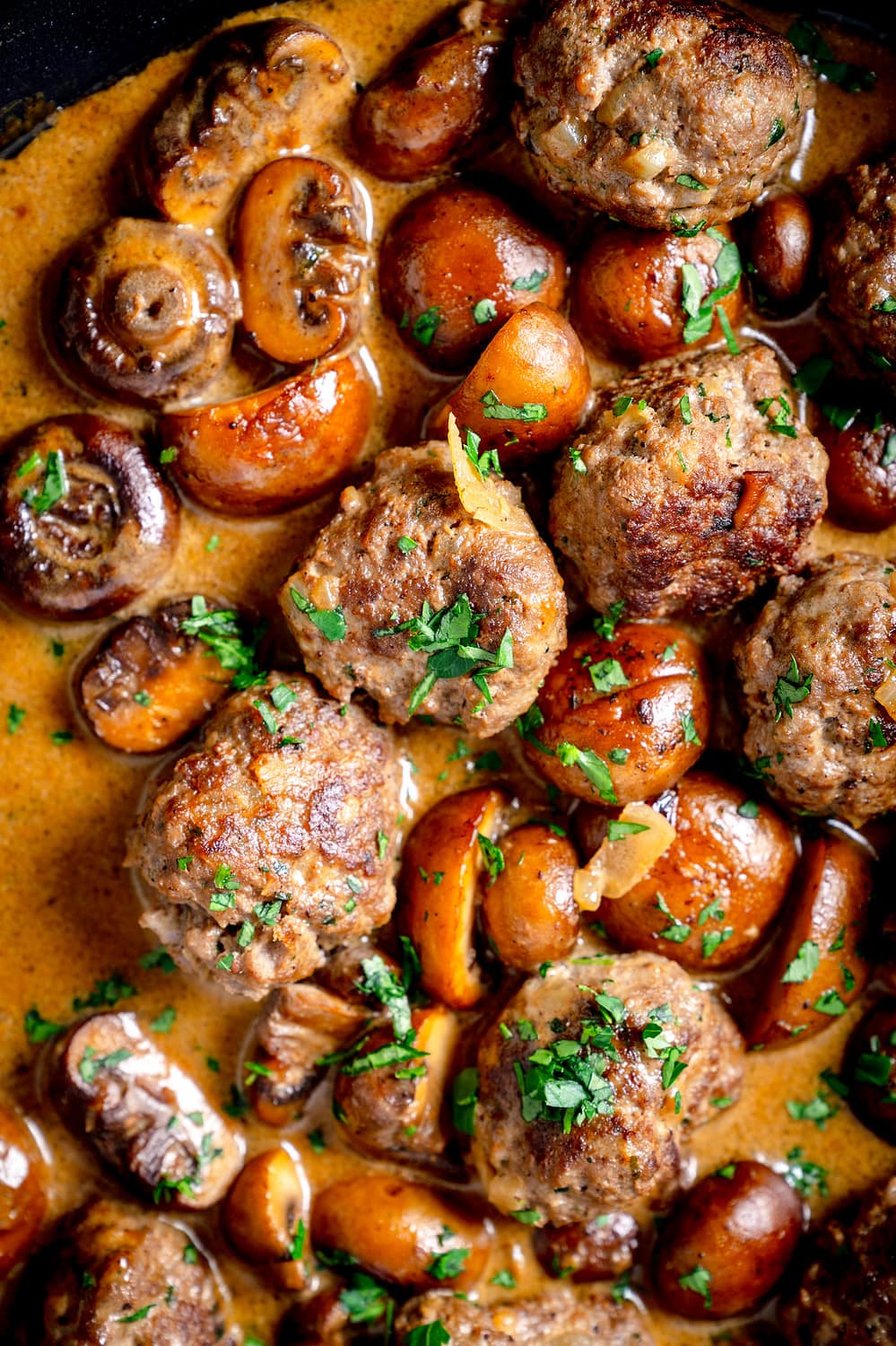 Hackbällchen nach Jäger Art - Rezept von Gernekochen.de Hackbällchen nach Jäger Art - Rezept von Gernekochen.de