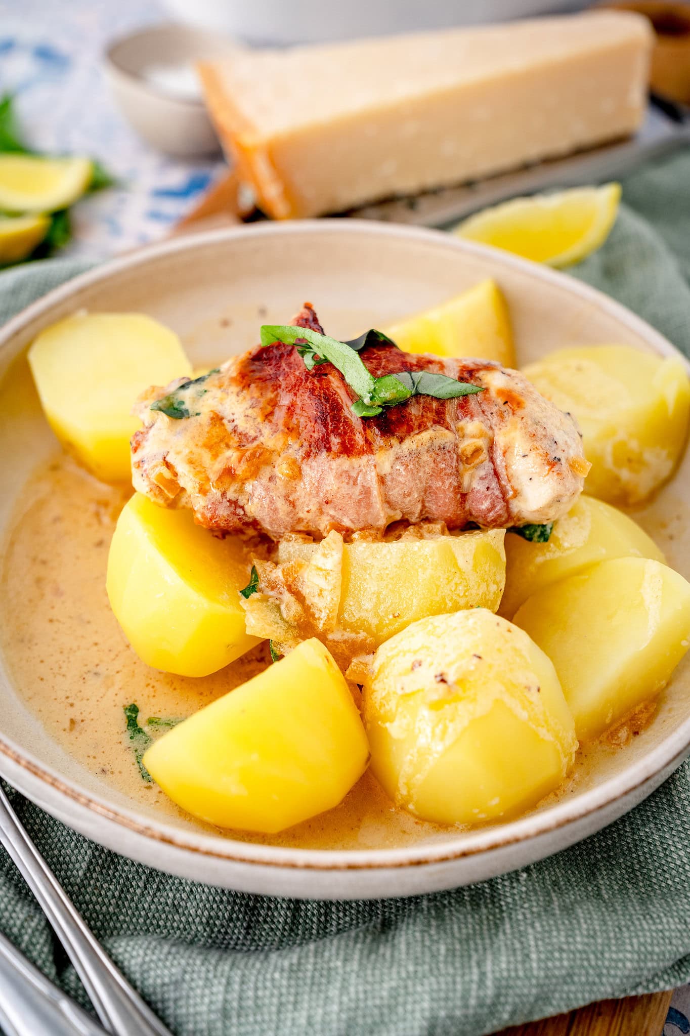 Zitronen-Parmesan-Hähnchen - Rezept von Gernekochen.de Zitronen-Parmesan-Hähnchen - Rezept von Gernekochen.de