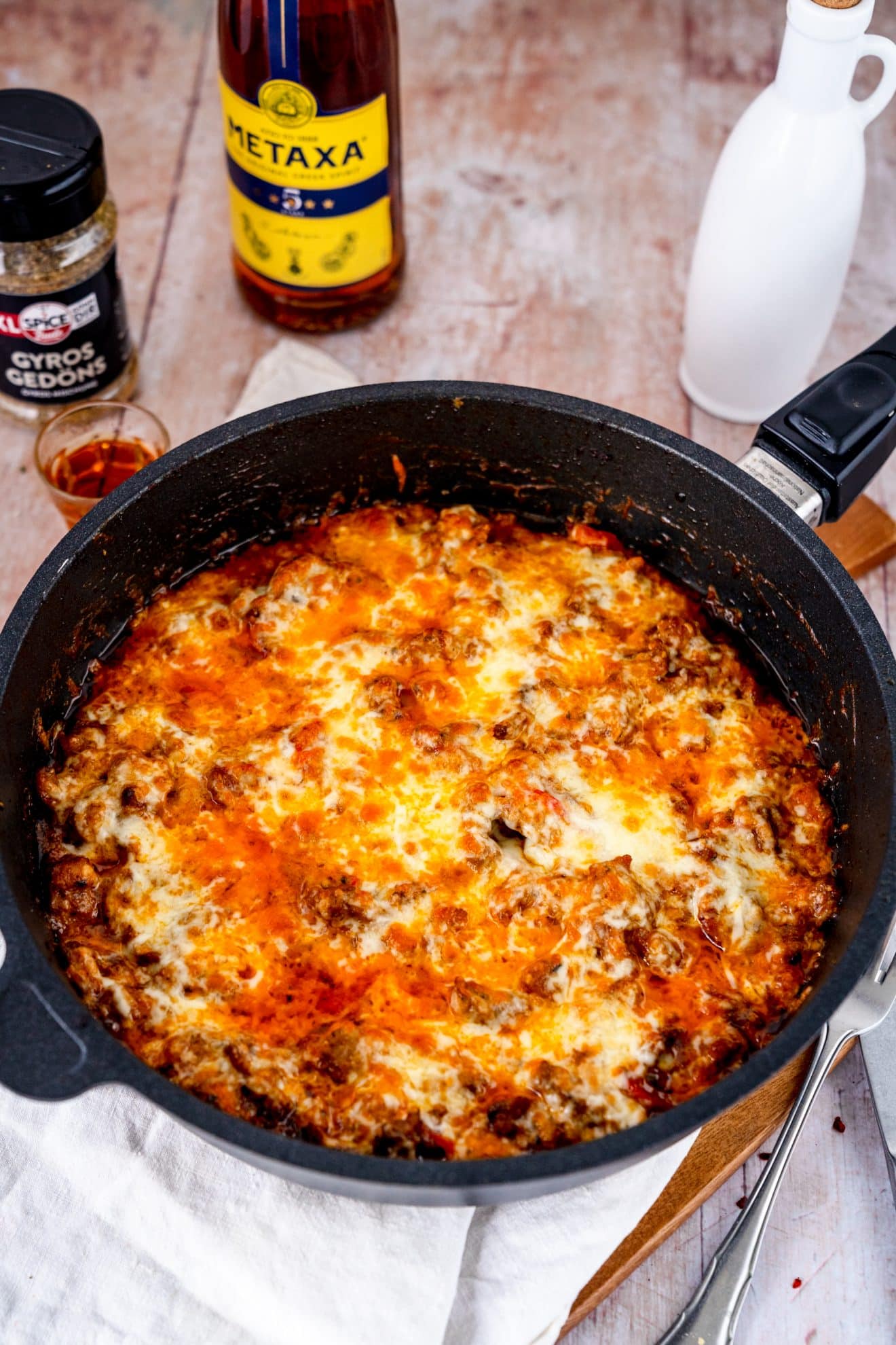 Gyros in Metaxa-Sauce - Rezept von Gernekochen.de