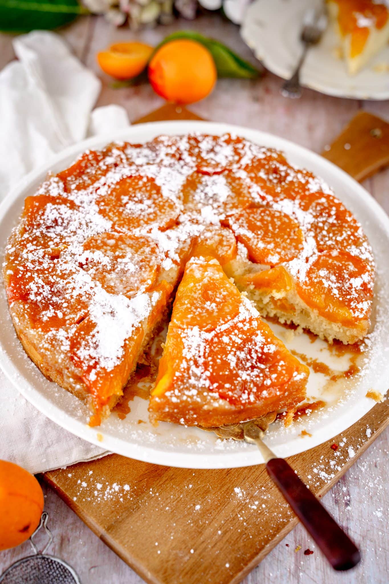 Saftiger, einfacher Aprikosenkuchen - Rezept von Gernekochen.de