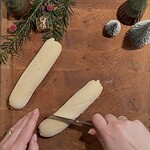 Schneideanleitung Laugengebäck Nikolausstiefel