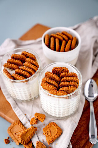 Viraler Japanese Cheesecake aus nur 2 Zutaten in Gläsern.