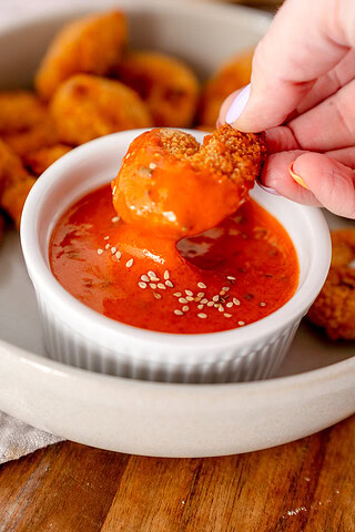 Gochujang Mayo zu einer leckeren Knuspergarnele
